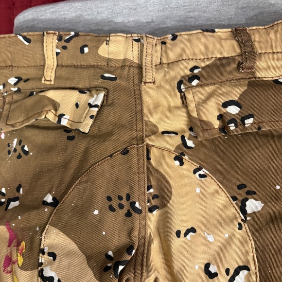 Tulones Cargo Pants Currency Collection - Picture 10 of 11